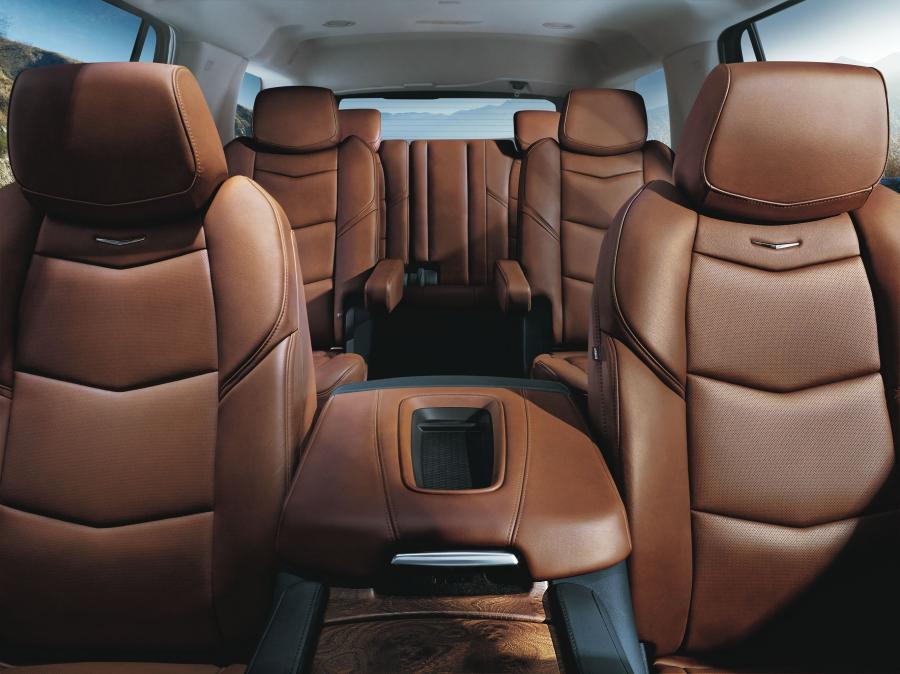 Интерьер Cadillac Escalade (GMTK2XL) 2014 года  (NA) (фото 35 из 39)